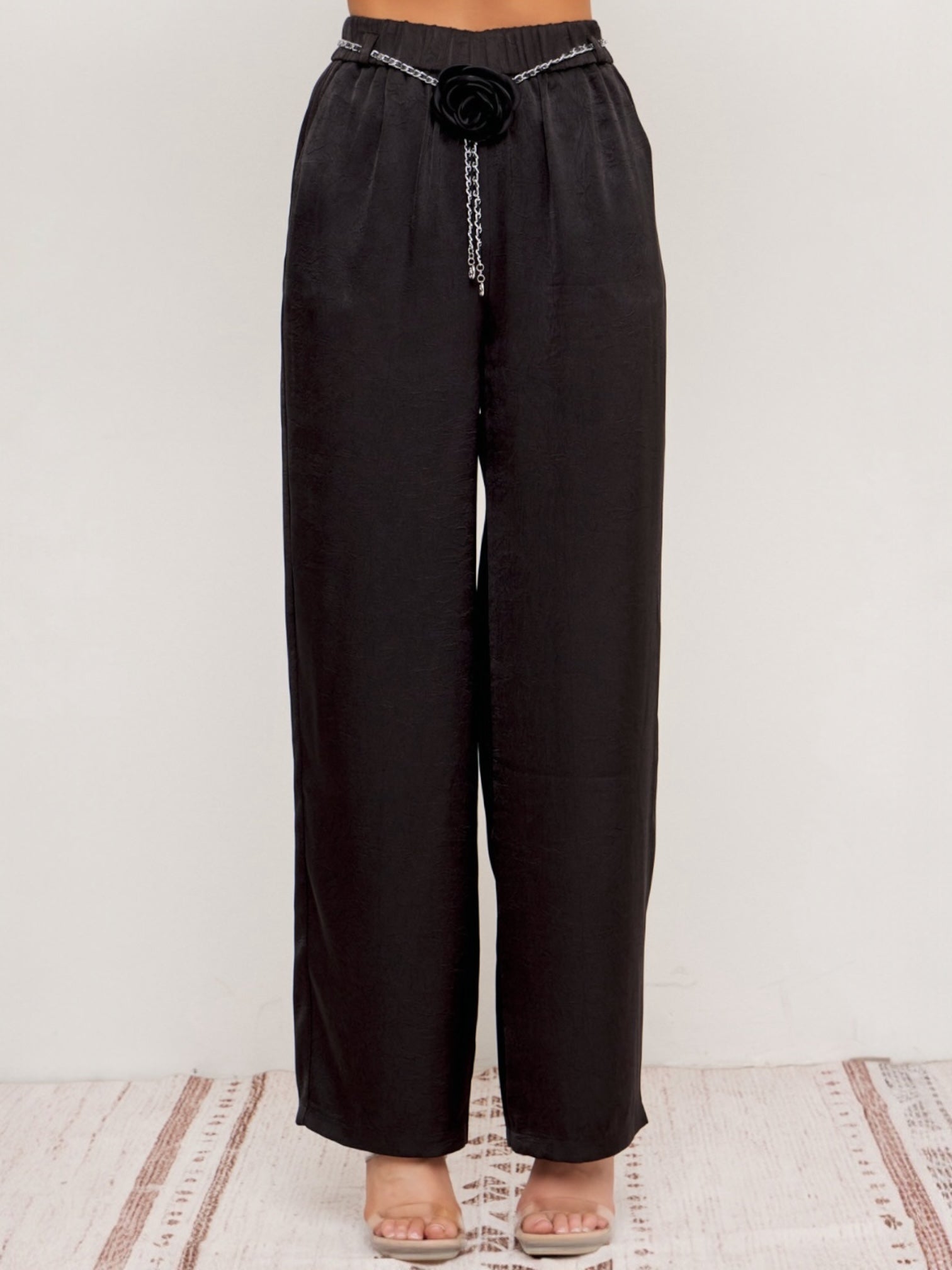 Sara Woven Black Bottoms