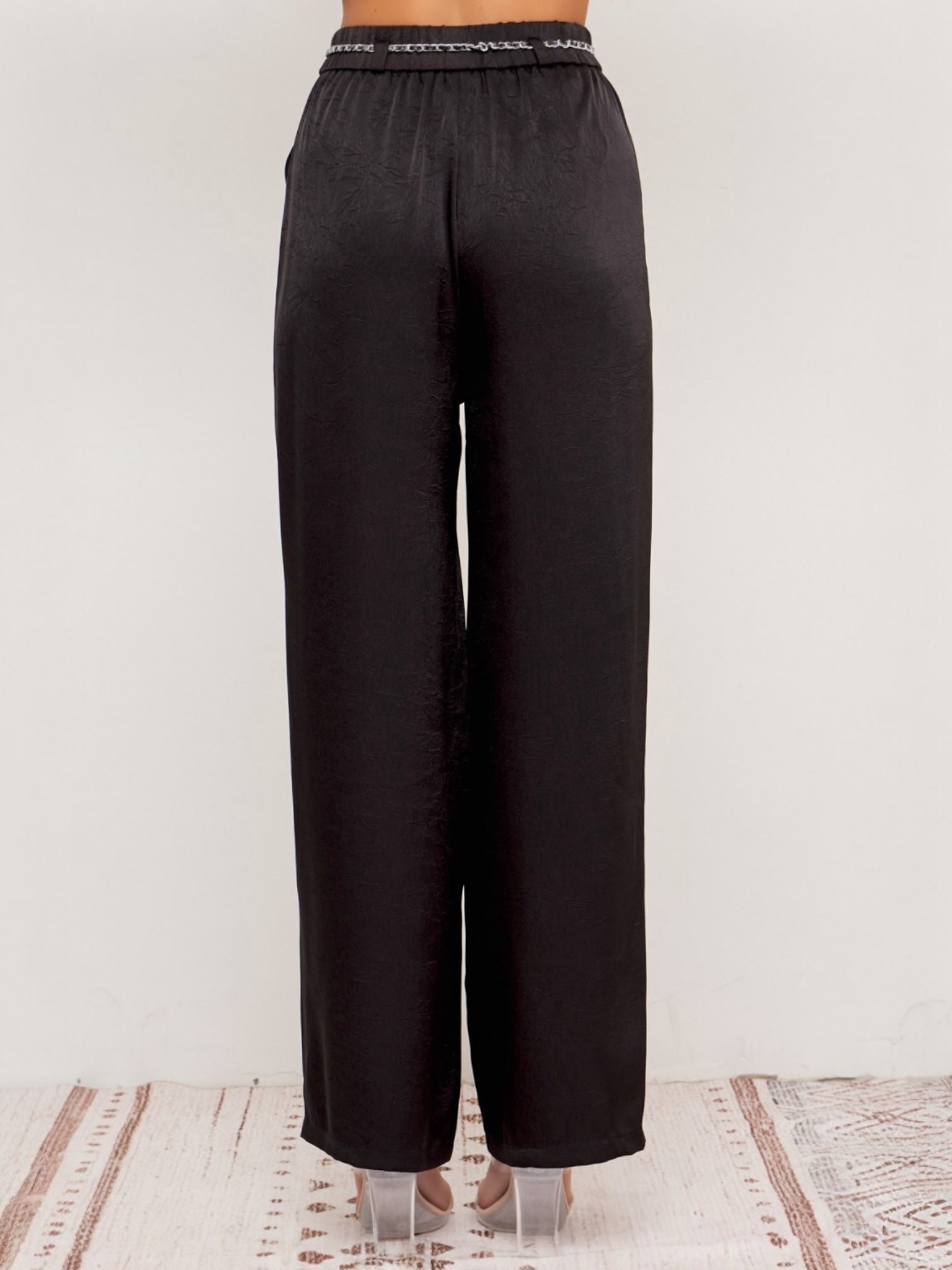 Sara Woven Black Bottoms