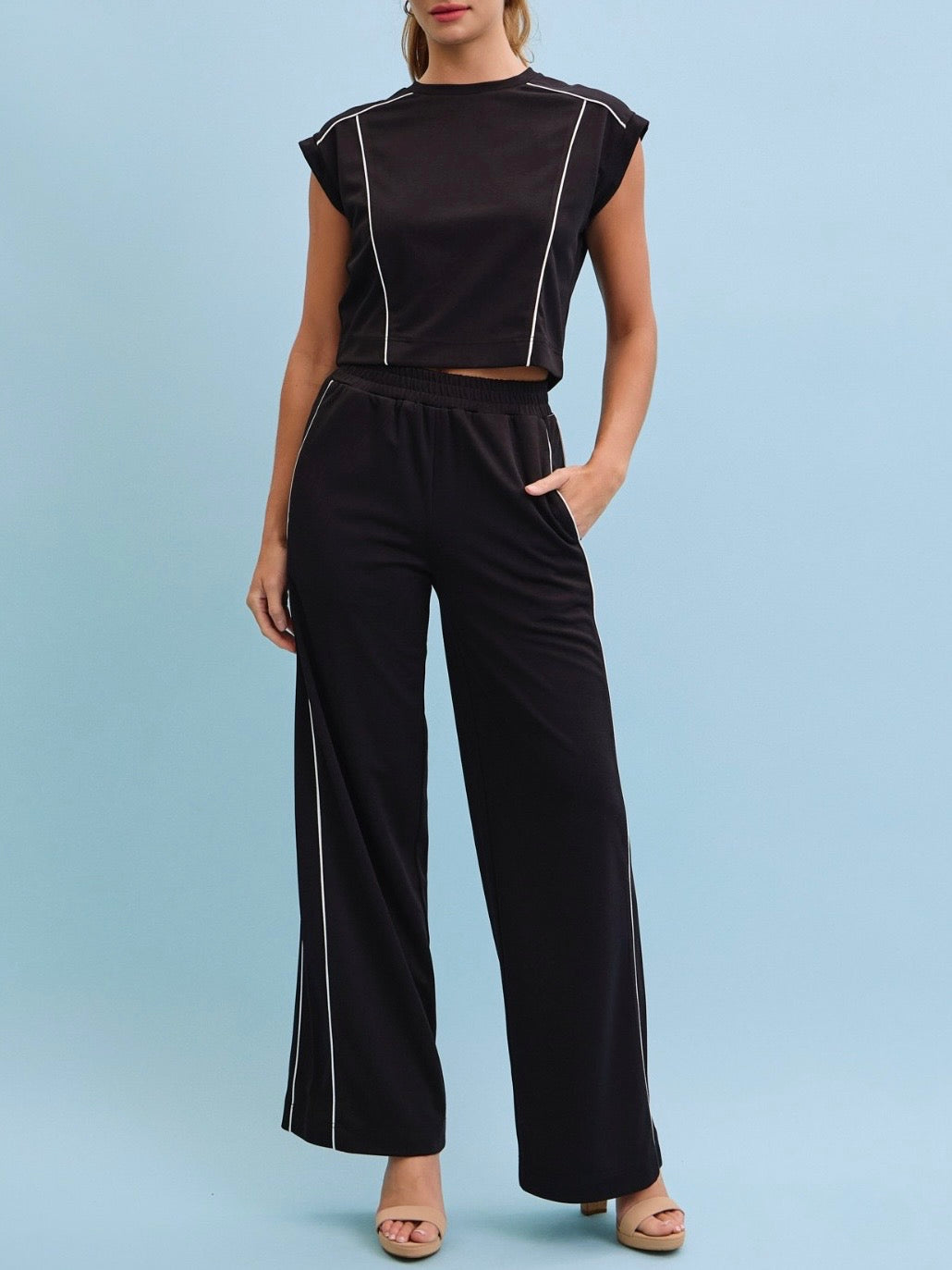 Fernanda 2 Piece Black Set