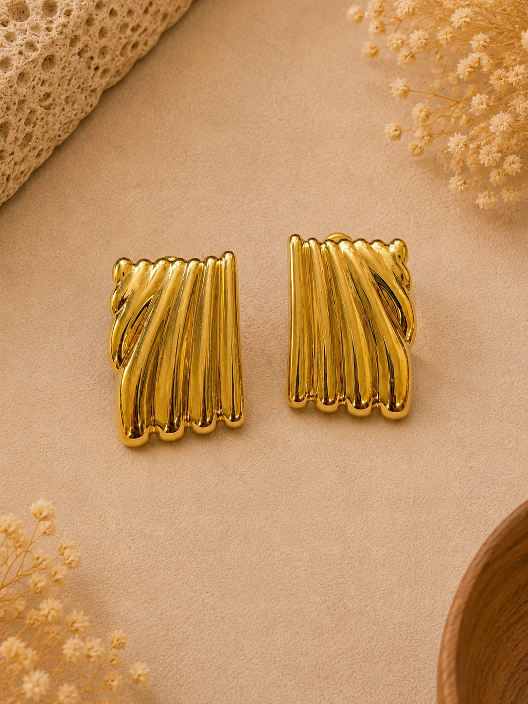 Golden Ribbed Rectangle Stud Earrings