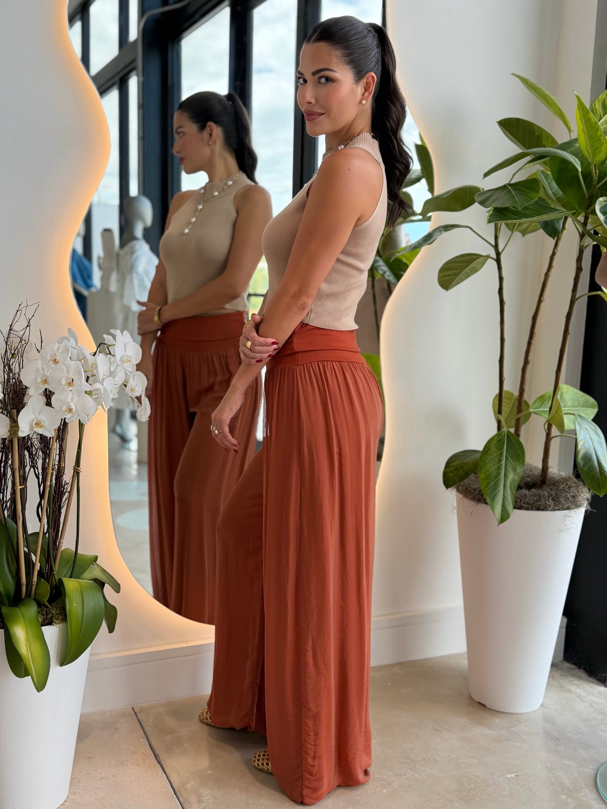 Elia Silk Brick Bottoms