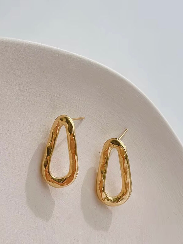 Hammered Organic Oval Gold Earrings