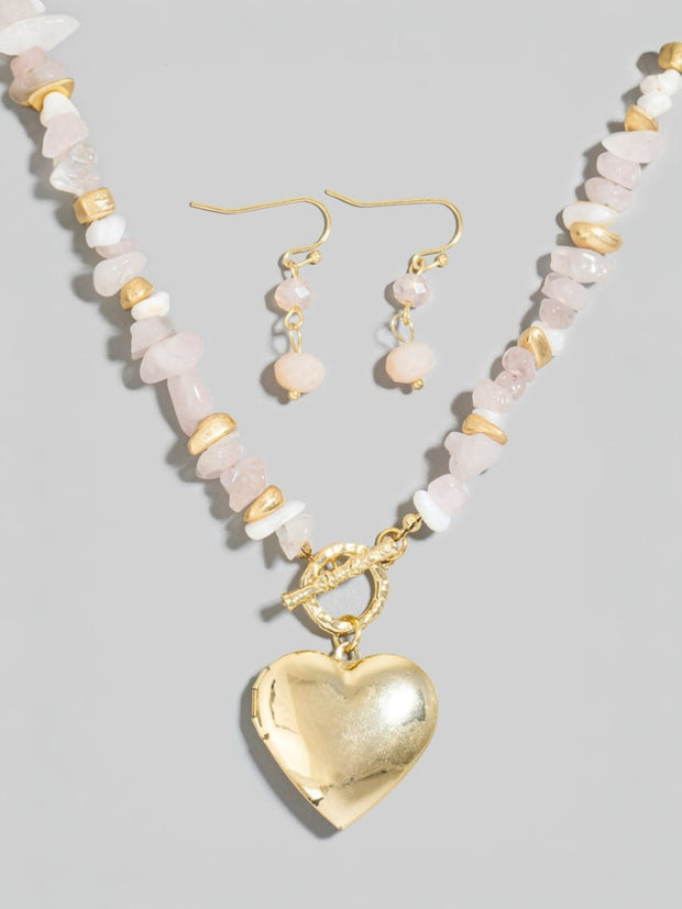 Heart Pendant Stone And Metallic Beaded Necklace Set