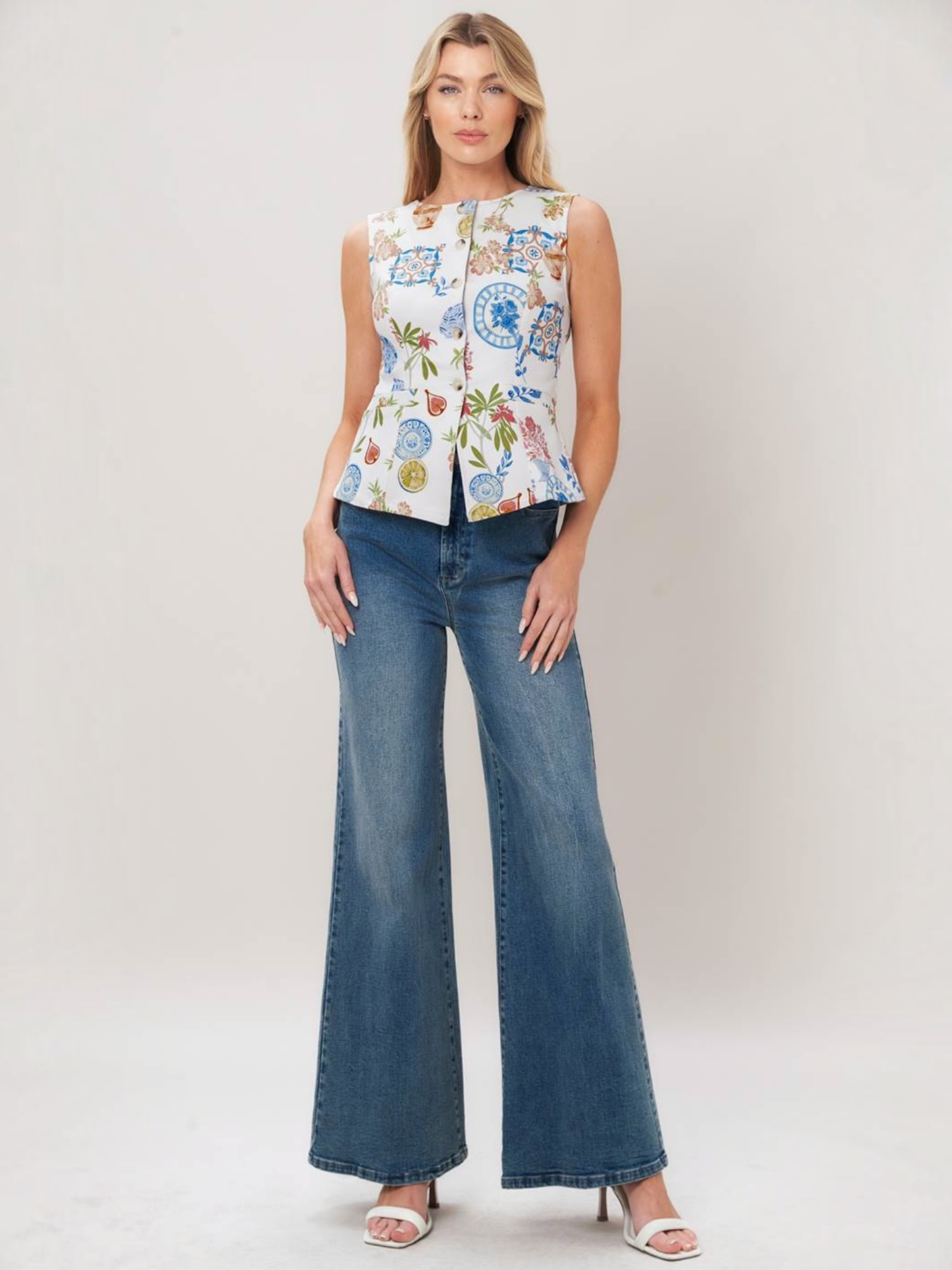 Dalia Woven Printed Vest